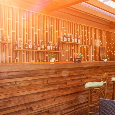 Outdoor Bar in Garden Reading